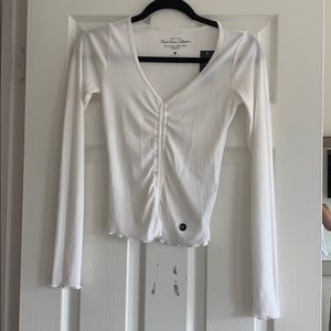 White hollister long sleeved top